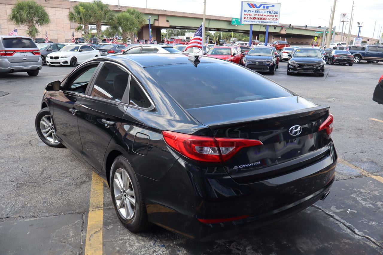 Hyundai Sonata 4dr Sdn 2.4L SE 2016