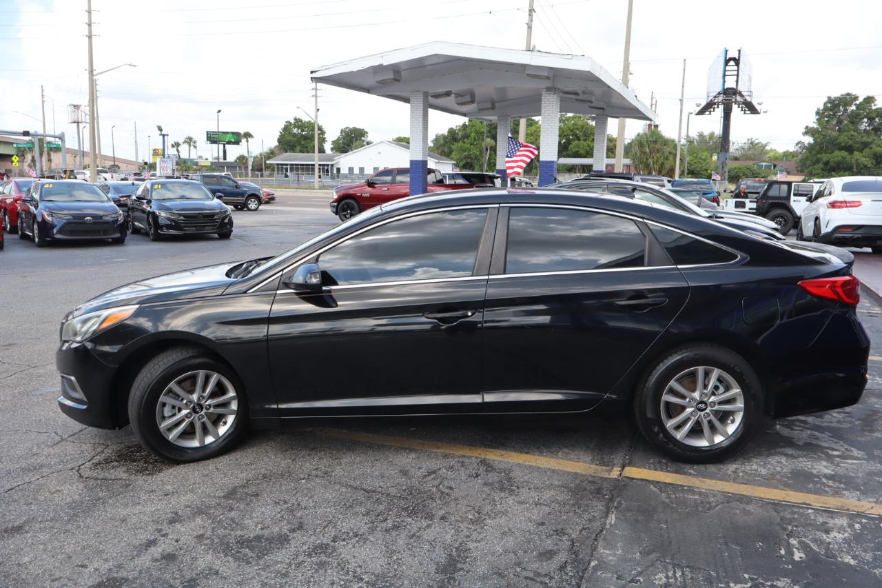 Hyundai Sonata 4dr Sdn 2.4L SE 2016