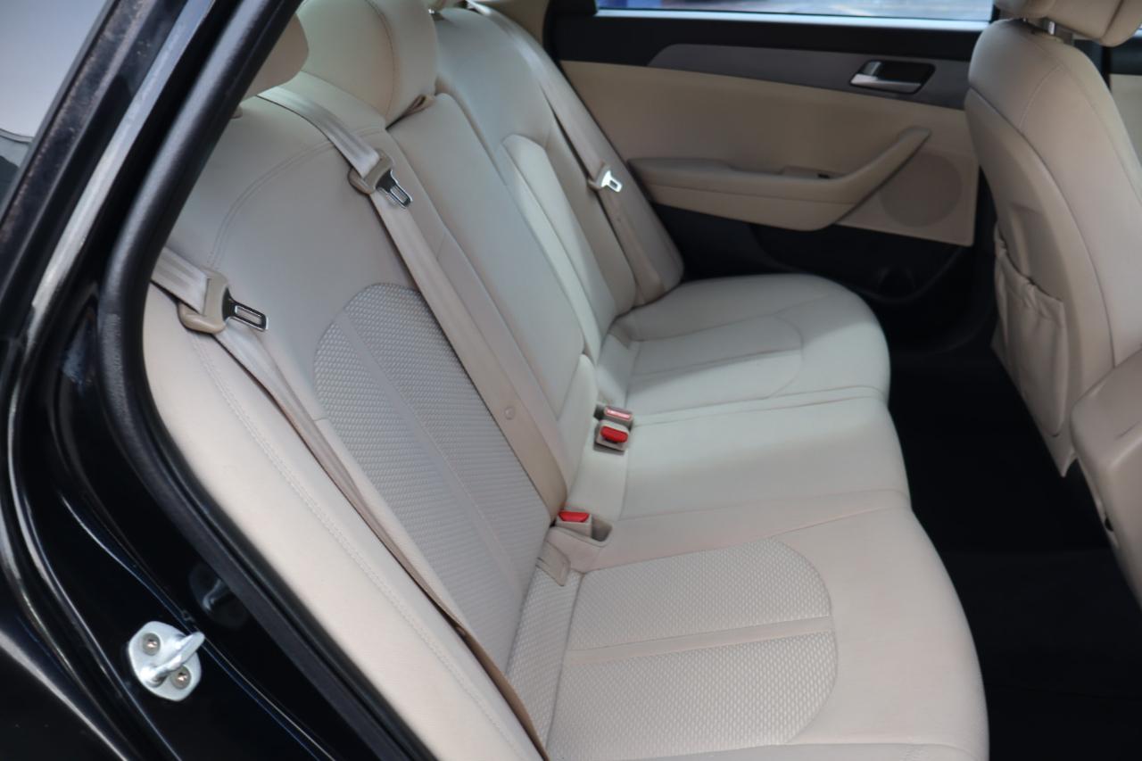 Hyundai Sonata 4dr Sdn 2.4L SE 2016