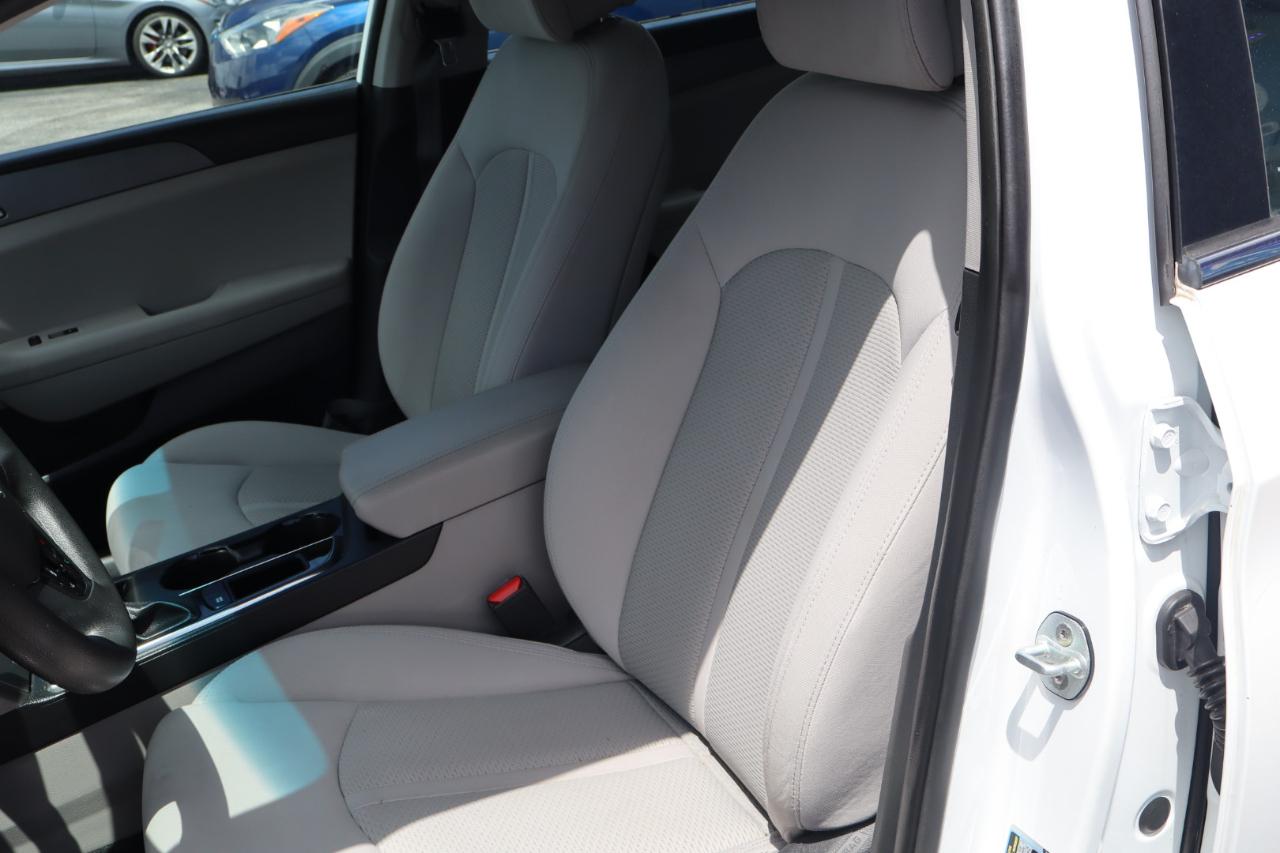 Hyundai Sonata 4dr Sdn 2.4L 2016