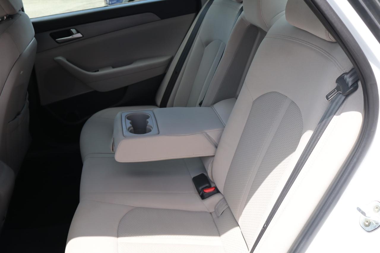 Hyundai Sonata 4dr Sdn 2.4L 2016