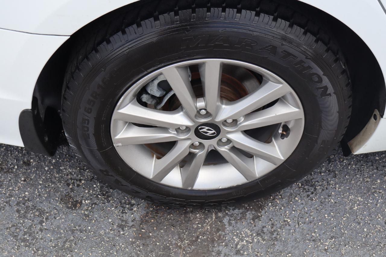 Hyundai Sonata 4dr Sdn 2.4L 2016
