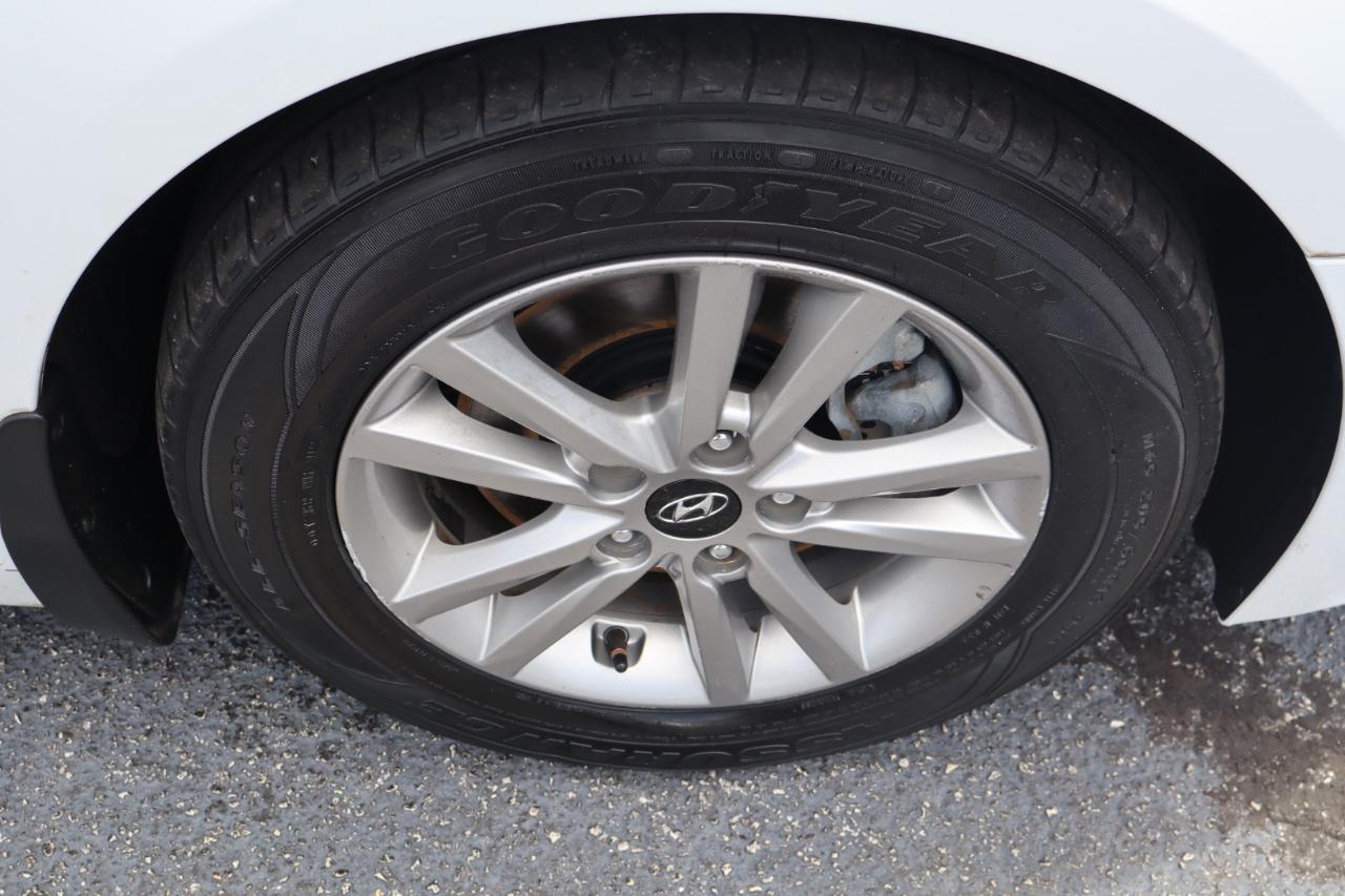 Hyundai Sonata 4dr Sdn 2.4L 2016