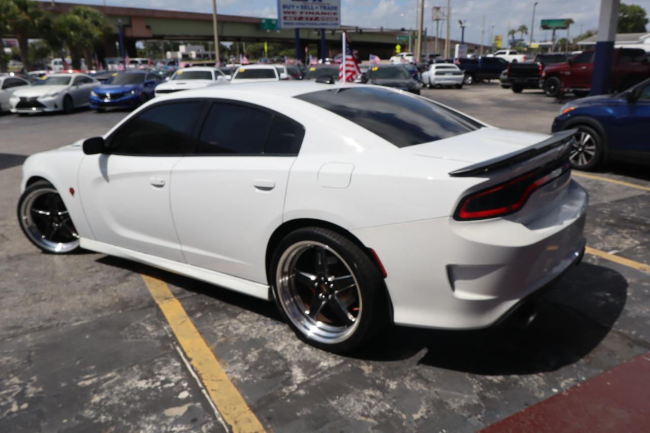 Dodge Charger SRT Hellcat RWD 2019