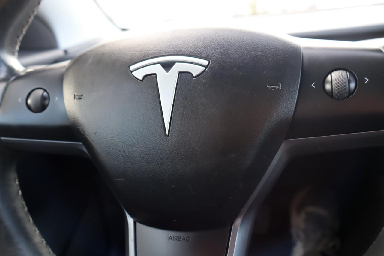 Tesla Model 3 Long Range Battery RWD 2018