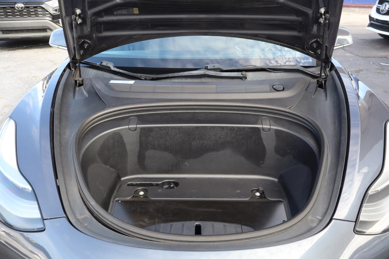 Tesla Model 3 Long Range Battery RWD 2018