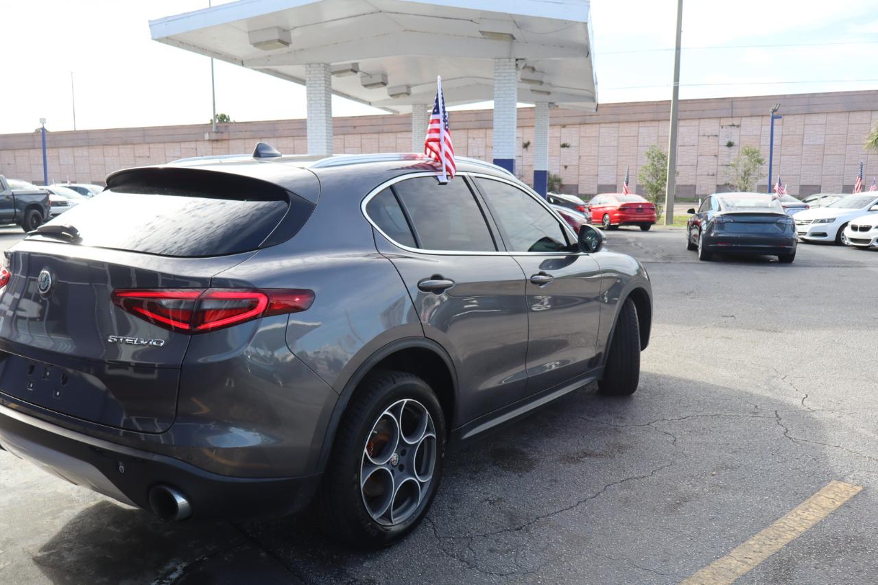 Alfa Romeo Stelvio AWD 2018