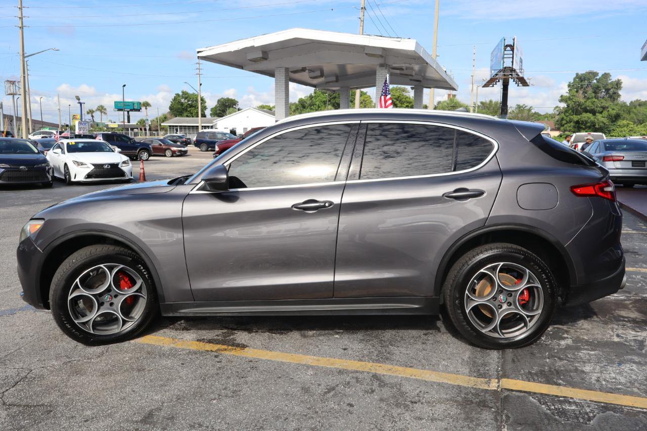 Alfa Romeo Stelvio AWD 2018