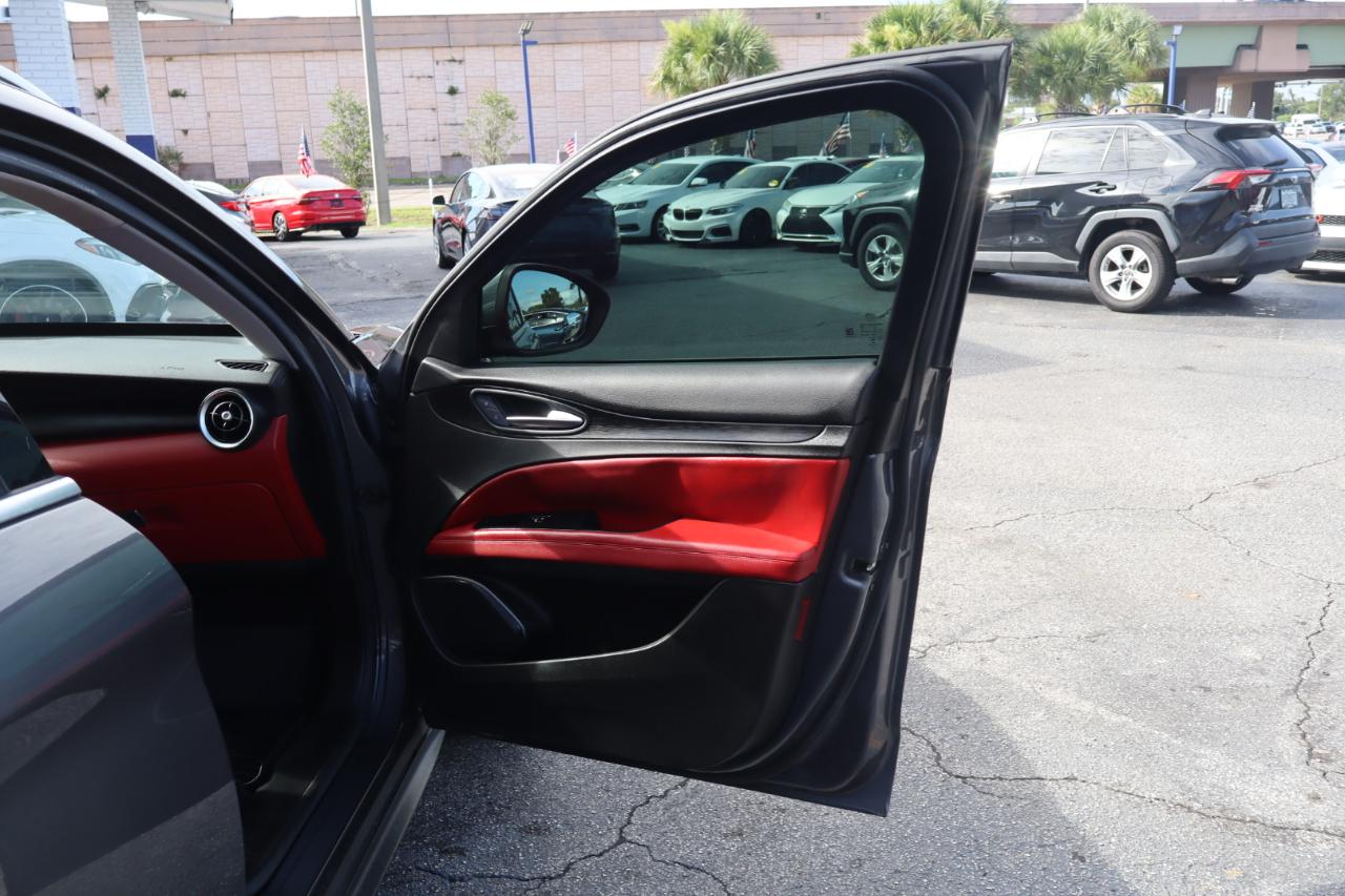 Alfa Romeo Stelvio AWD 2018