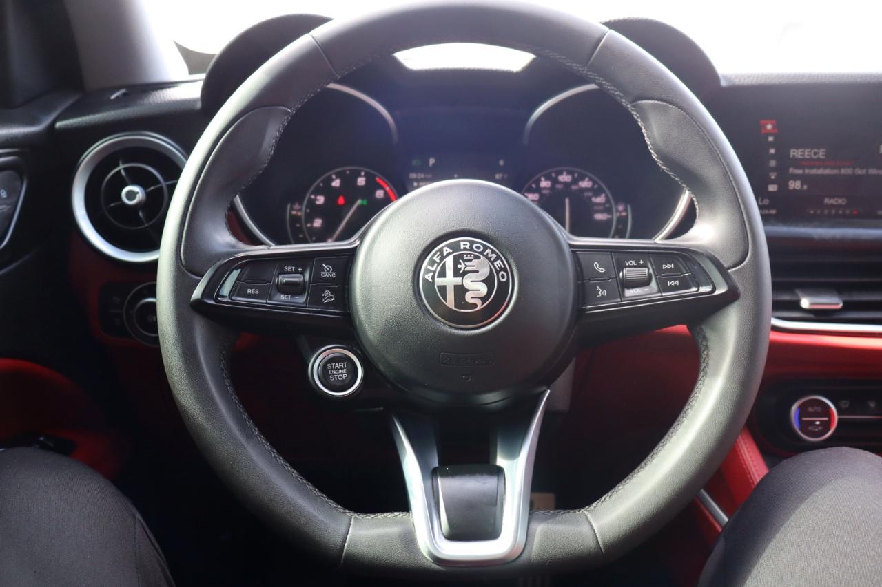 Alfa Romeo Stelvio AWD 2018