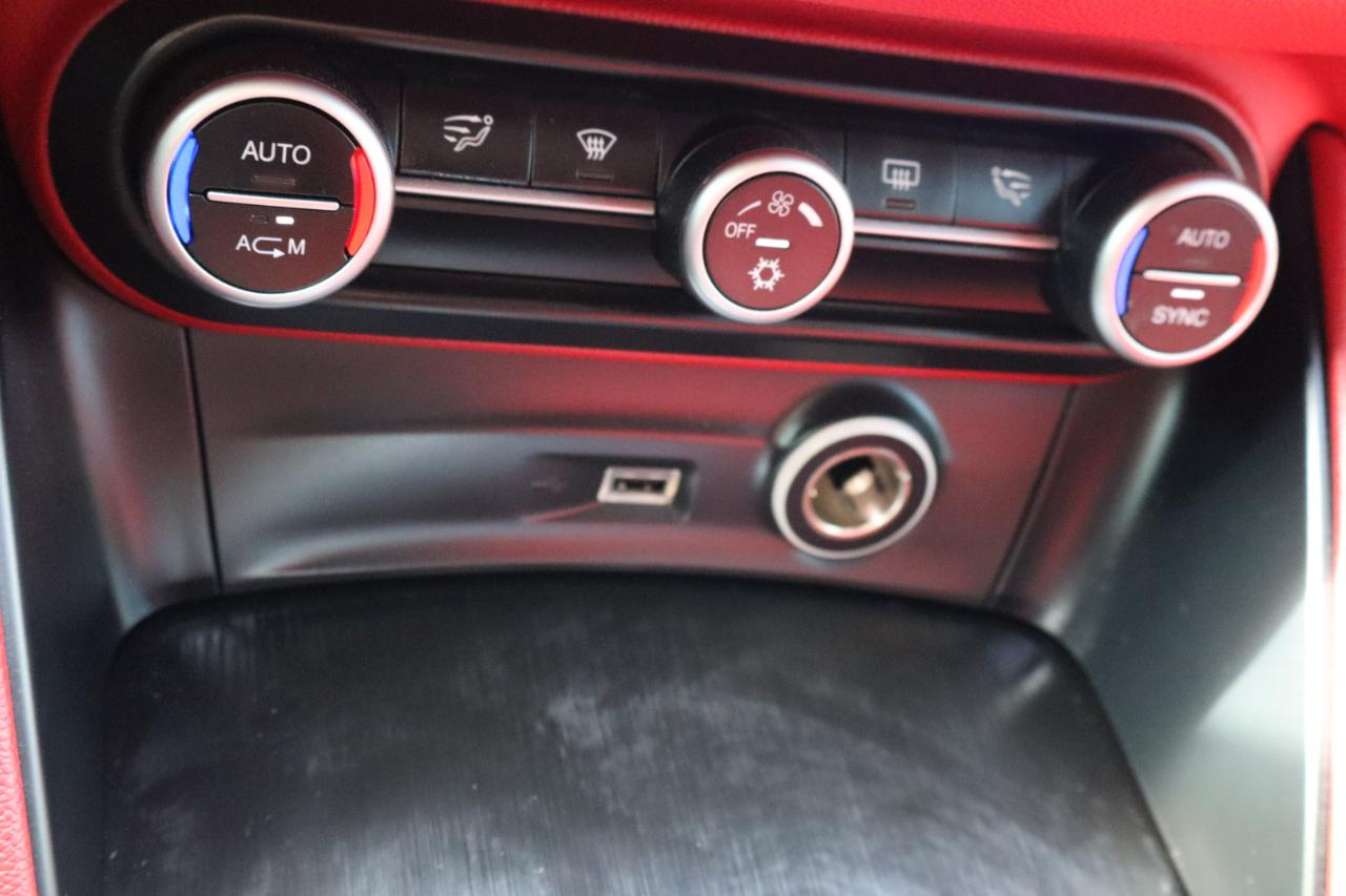 Alfa Romeo Stelvio AWD 2018