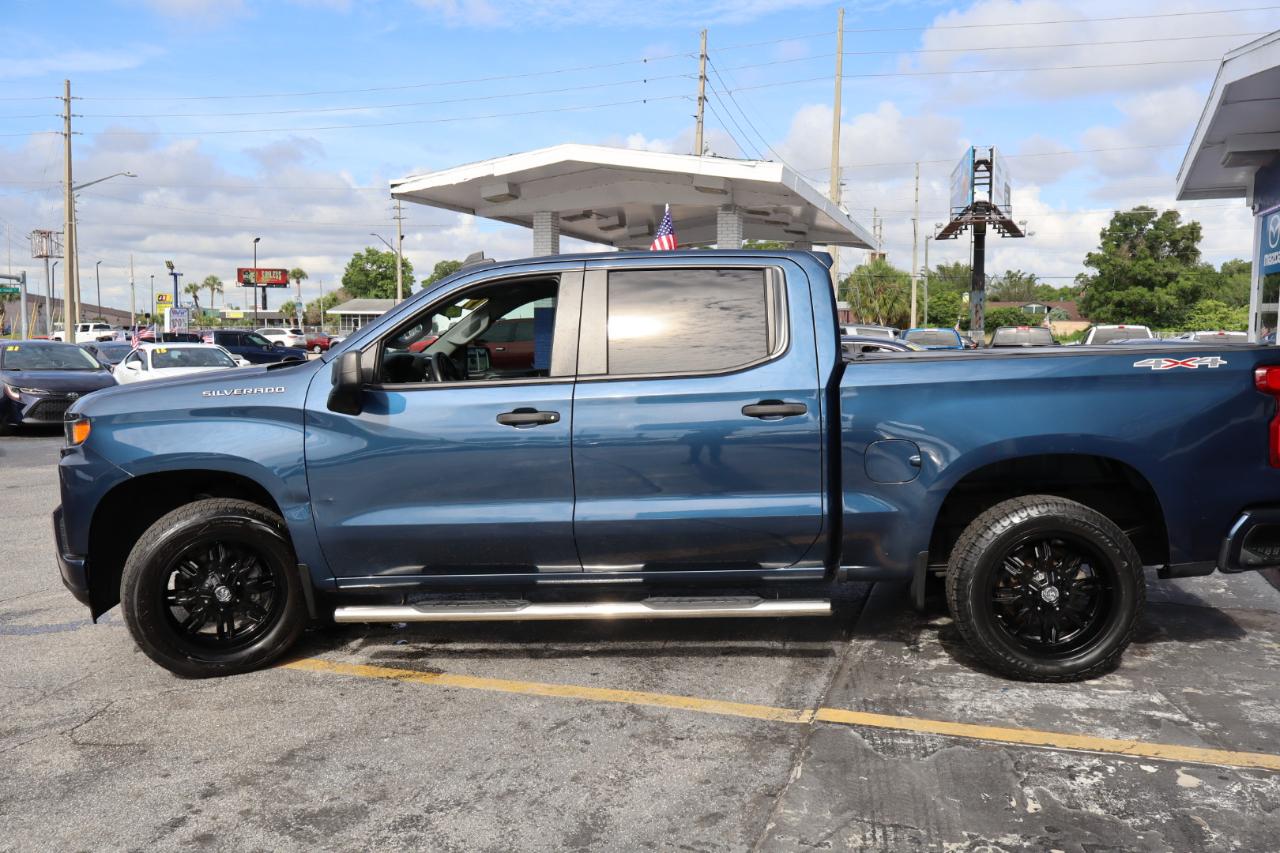 Chevrolet Silverado 1500 4WD Crew Cab 147" Custom 2019