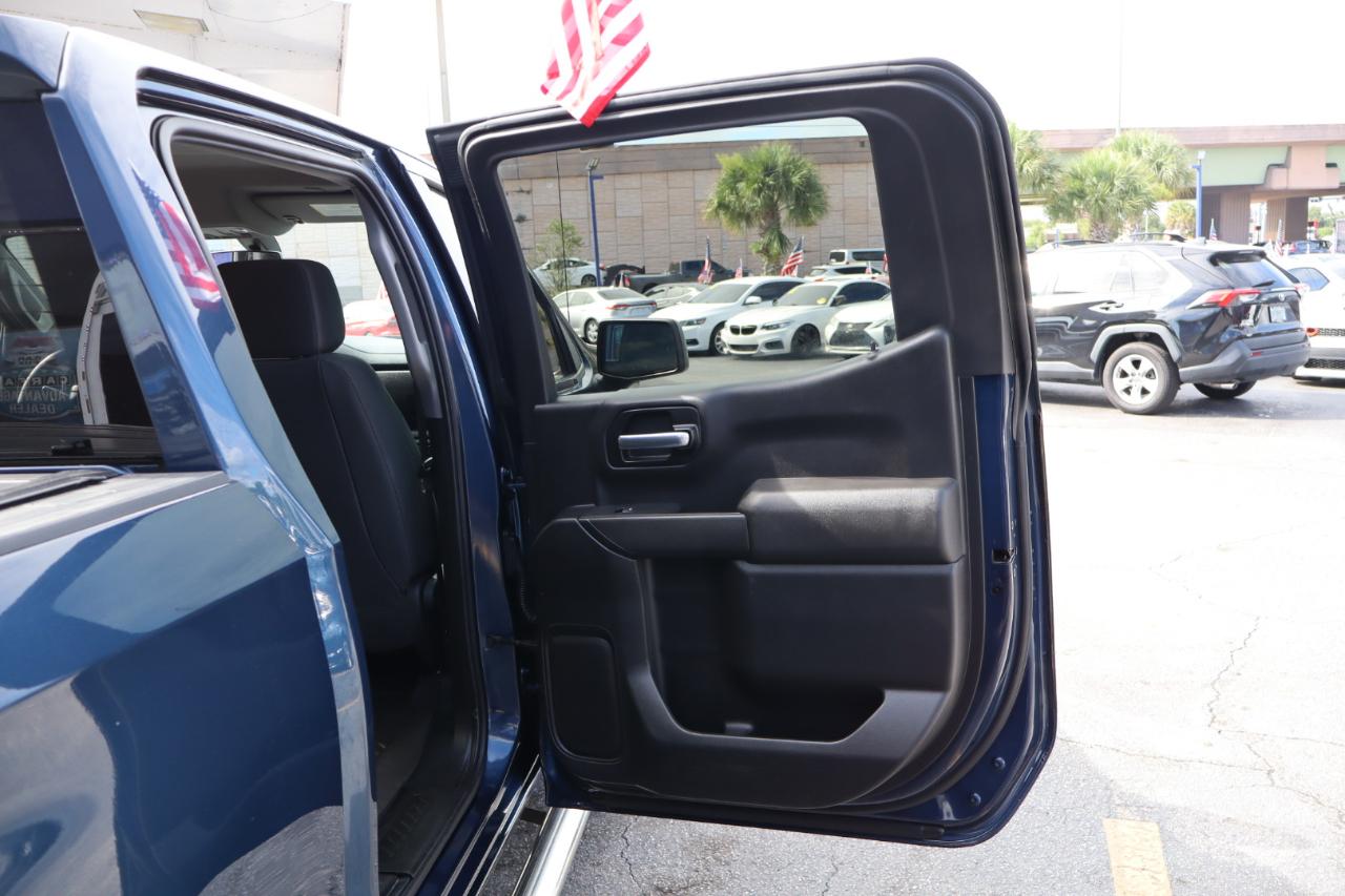 Chevrolet Silverado 1500 4WD Crew Cab 147" Custom 2019