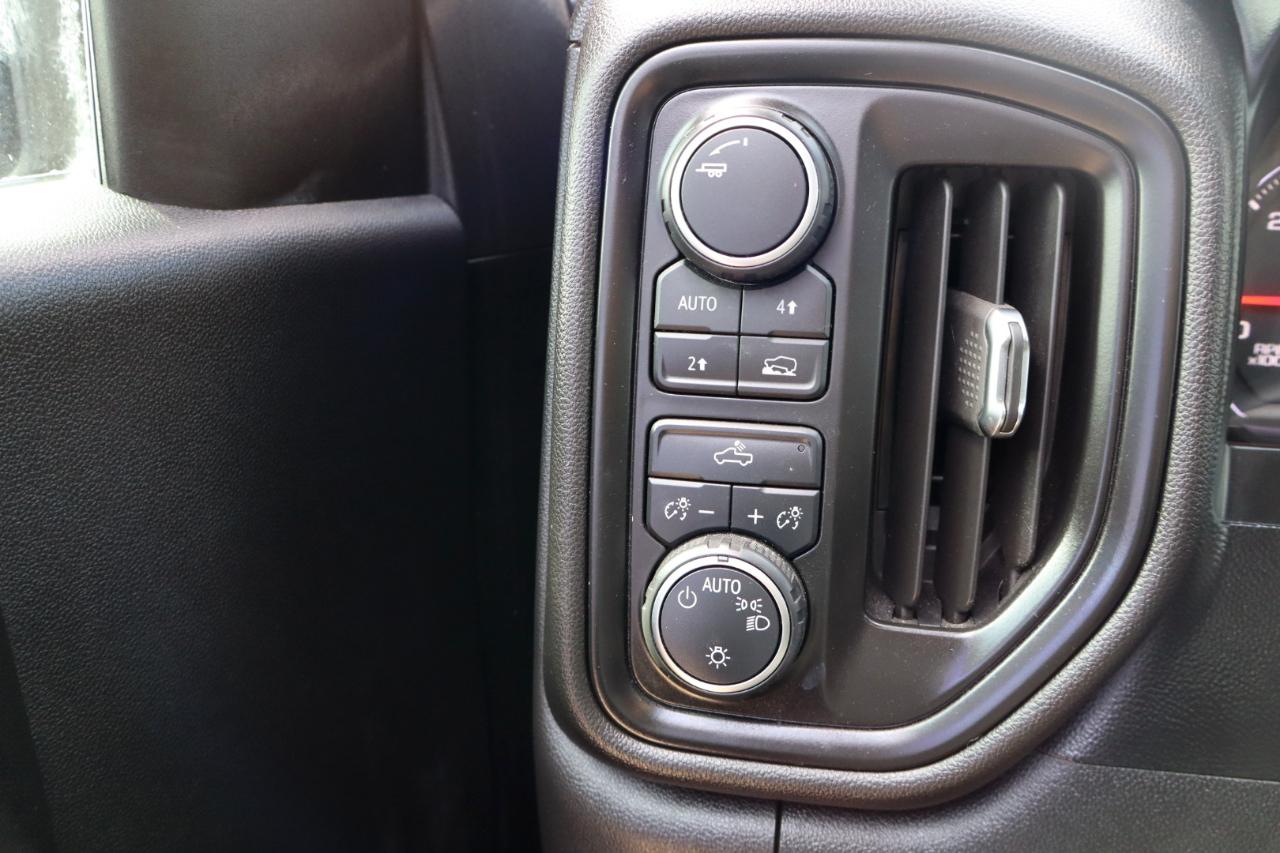 Chevrolet Silverado 1500 4WD Crew Cab 147" Custom 2019