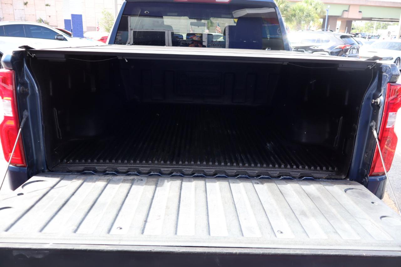 Chevrolet Silverado 1500 4WD Crew Cab 147" Custom 2019