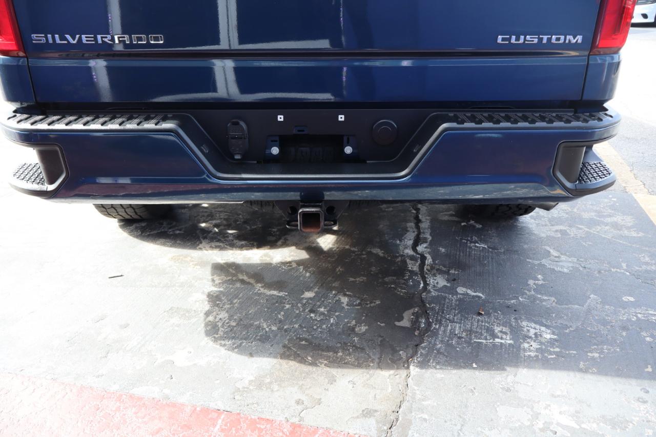 Chevrolet Silverado 1500 4WD Crew Cab 147" Custom 2019