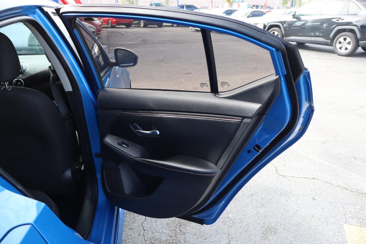 Nissan Sentra SR CVT 2022