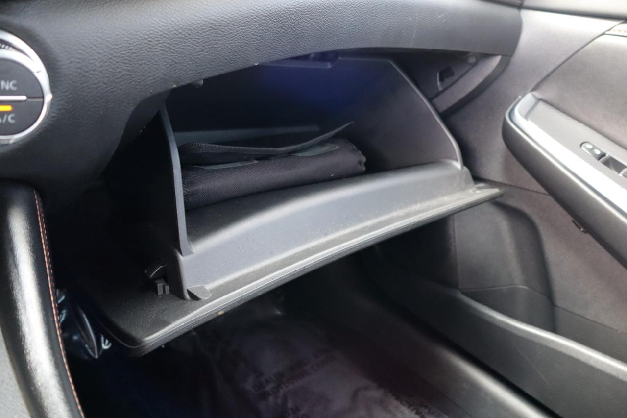 Nissan Sentra SR CVT 2022