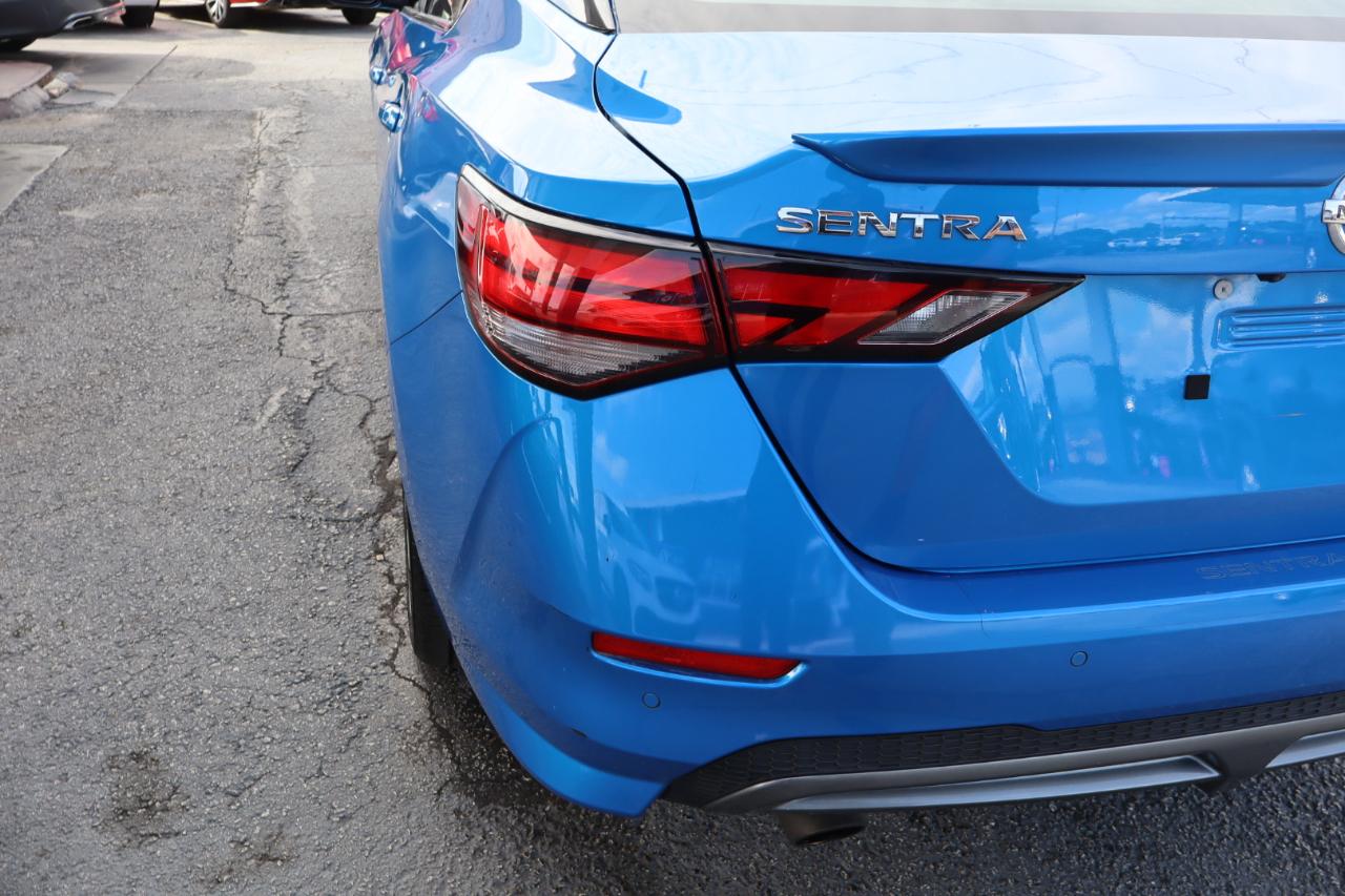Nissan Sentra SR CVT 2022