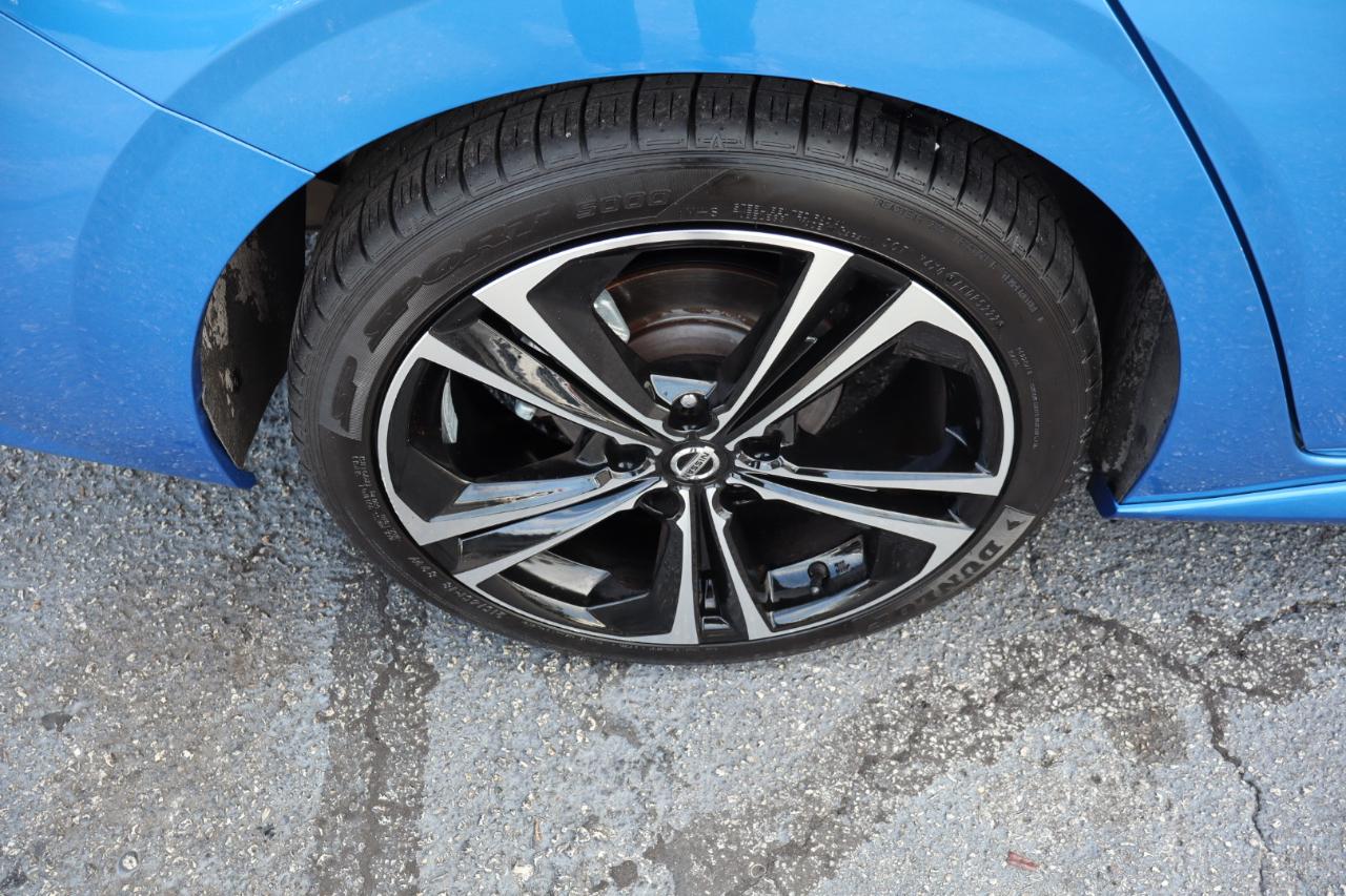 Nissan Sentra SR CVT 2022