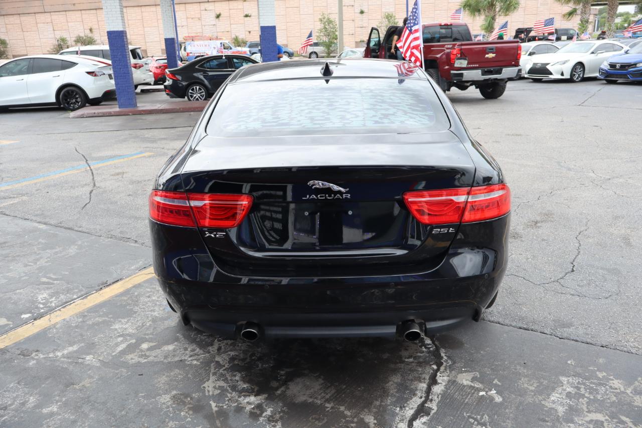 Jaguar XE 25t Prestige RWD 2018