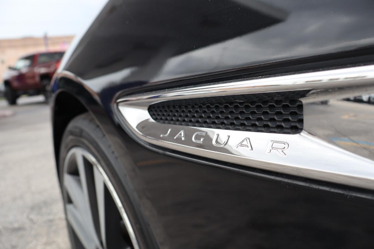 Jaguar XE 25t Prestige RWD 2018