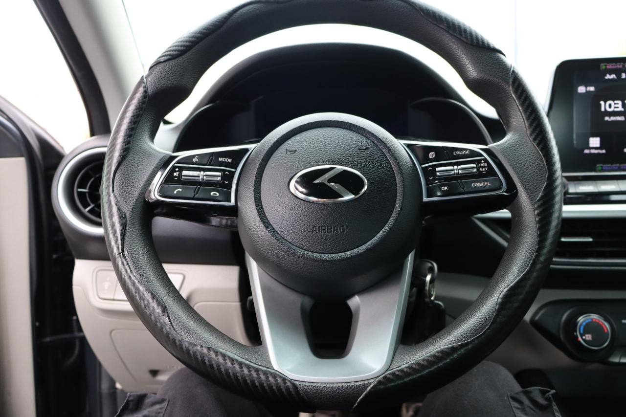 Kia Forte LXS IVT 2020