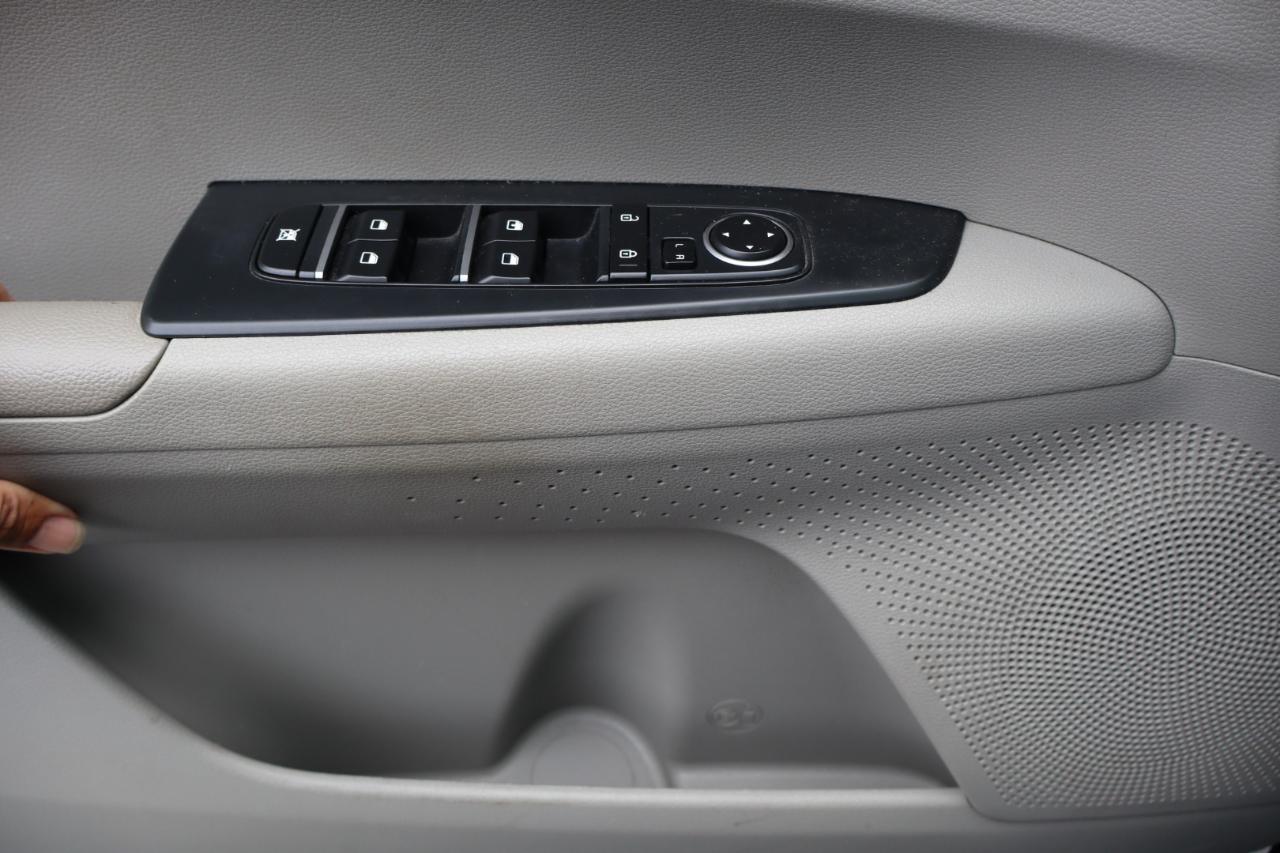 Kia Forte LXS IVT 2020