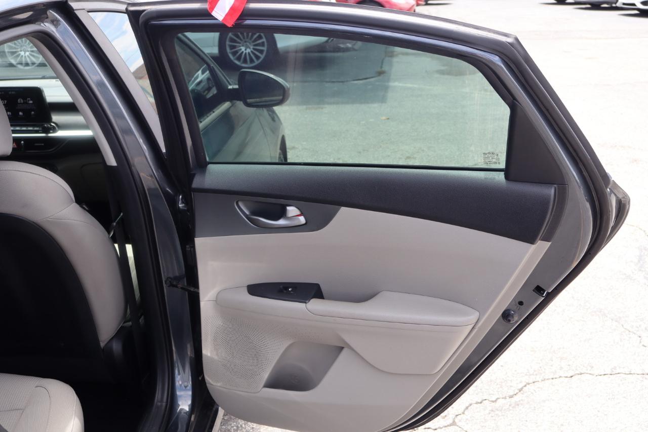 Kia Forte LXS IVT 2020