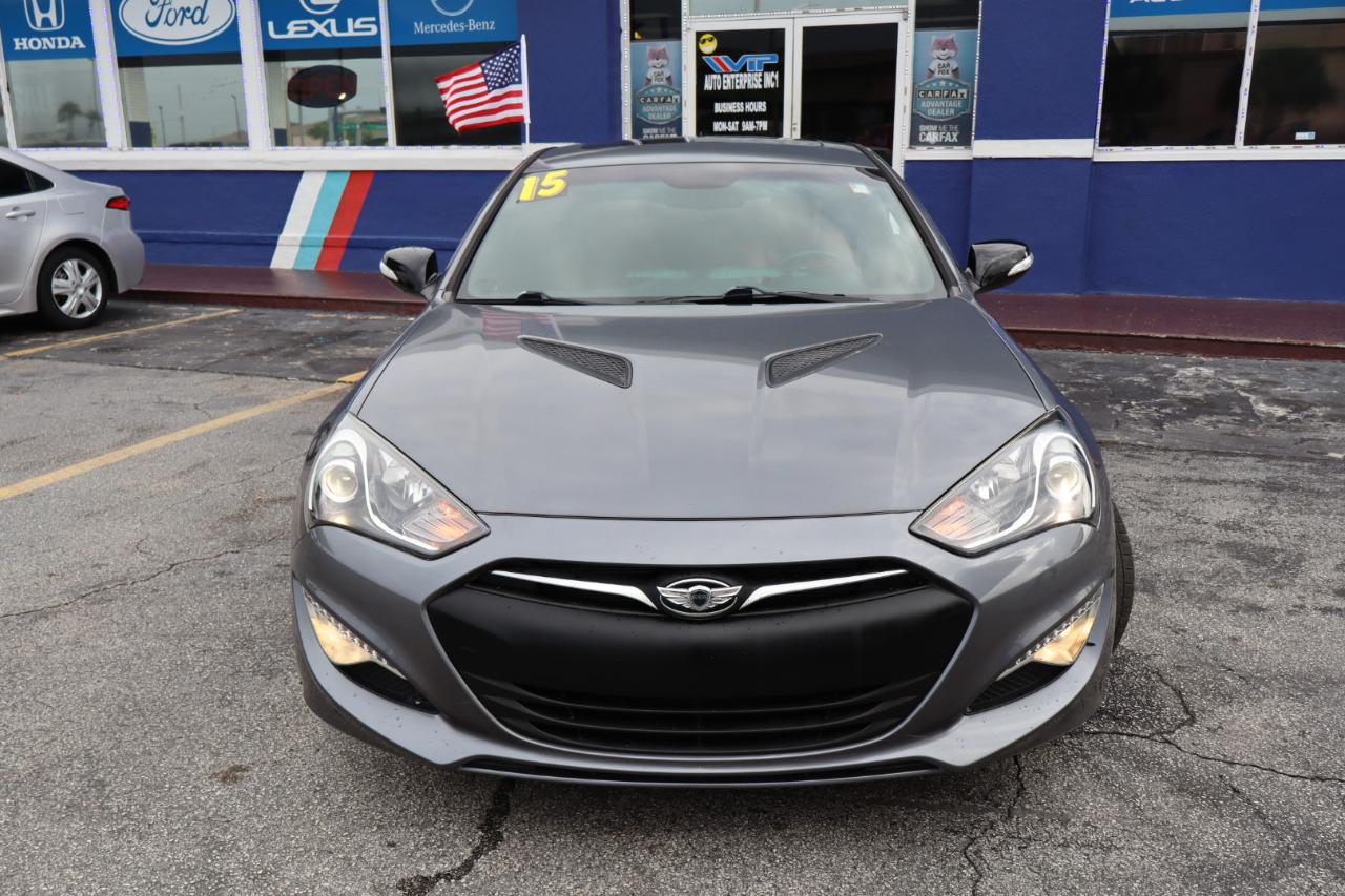 Hyundai Genesis Coupe 2dr 3.8L Auto Ultimate w/Tan Seats 2015