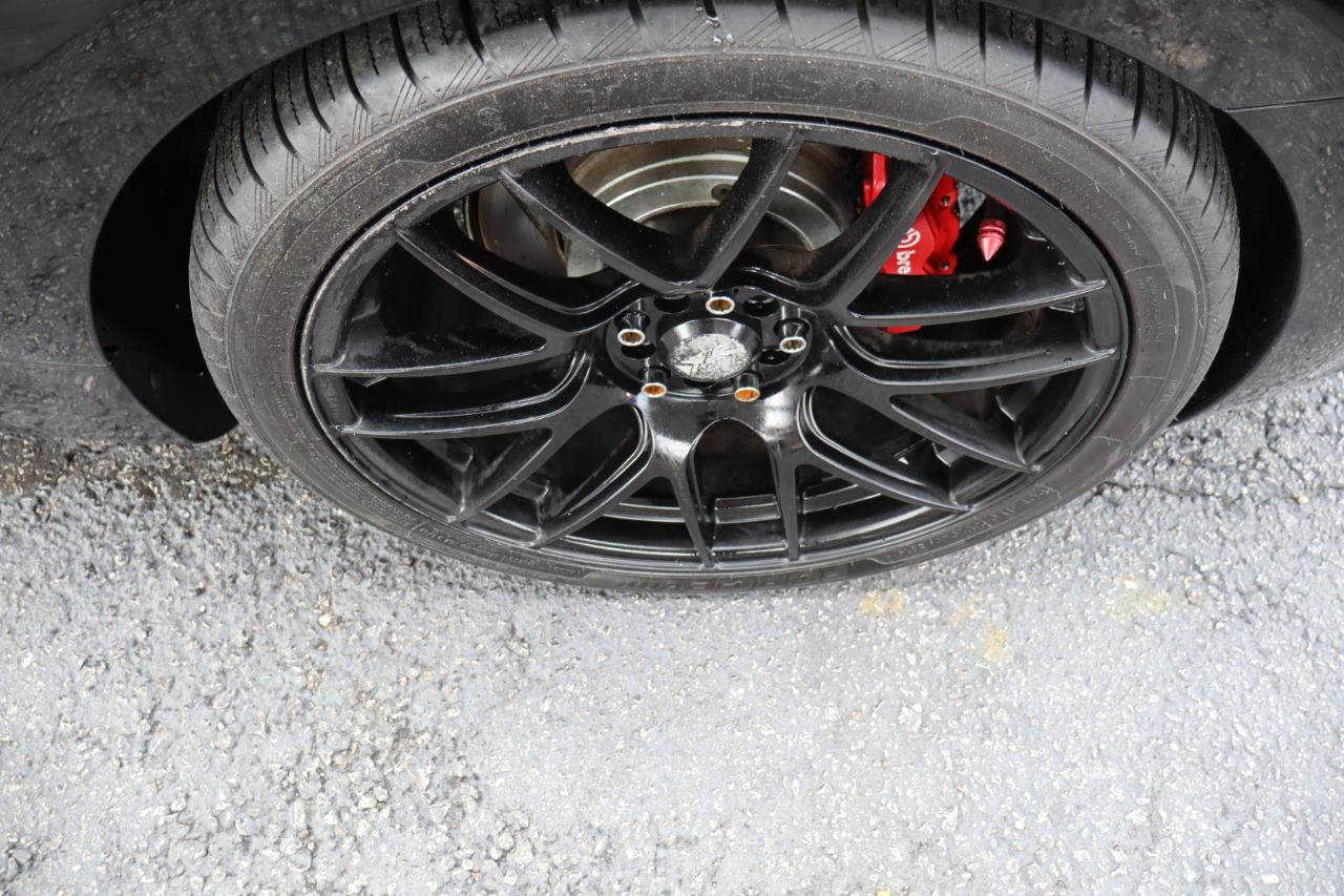Hyundai Genesis Coupe 2dr I4 2.0T Man R-Spec 2013