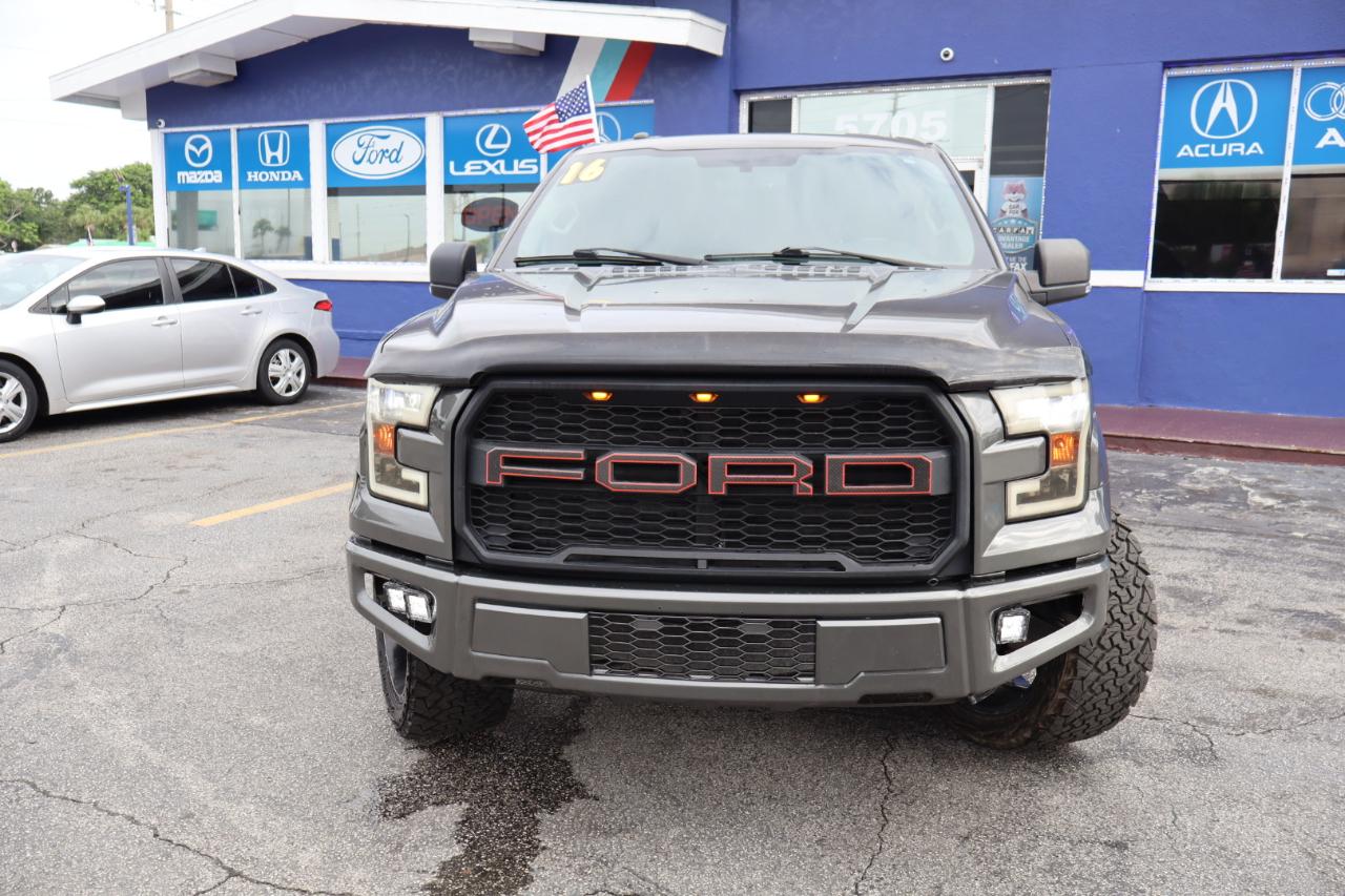 Ford F-150 2WD SuperCrew 145" XLT 2016
