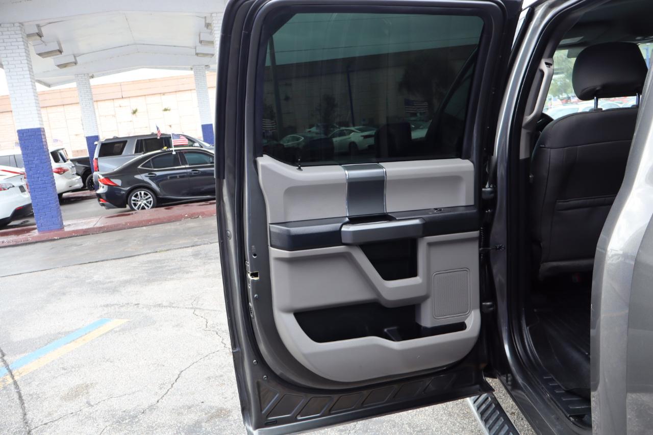Ford F-150 2WD SuperCrew 145" XLT 2016