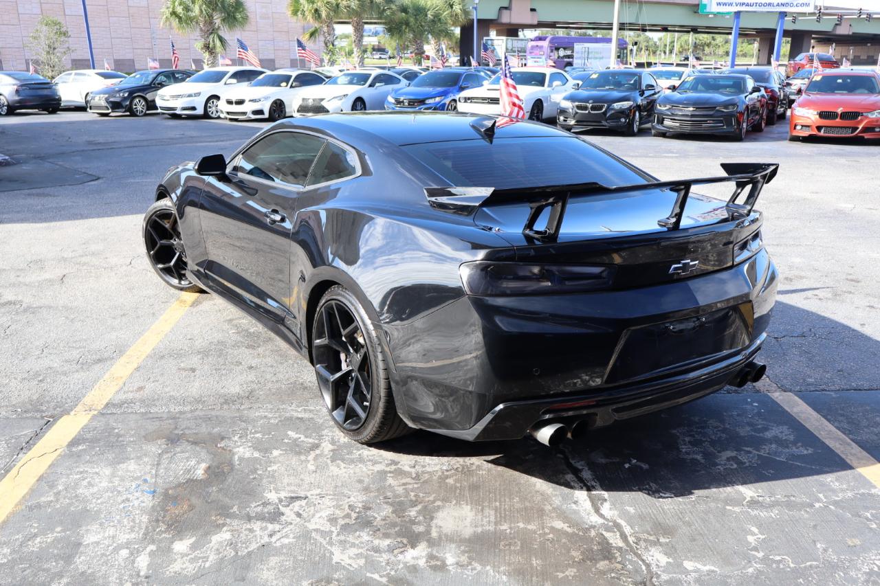 Chevrolet Camaro 2dr Cpe 2SS 2016