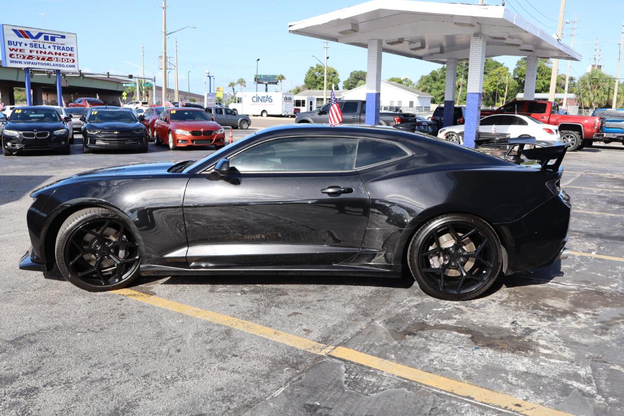 Chevrolet Camaro 2dr Cpe 2SS 2016