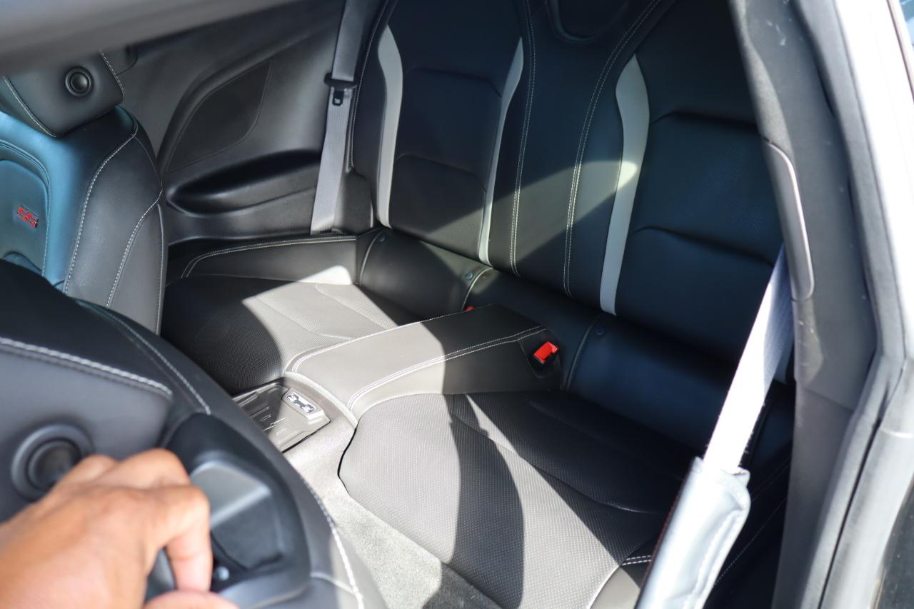 Chevrolet Camaro 2dr Cpe 2SS 2016