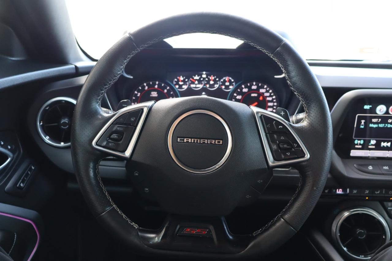 Chevrolet Camaro 2dr Cpe 2SS 2016