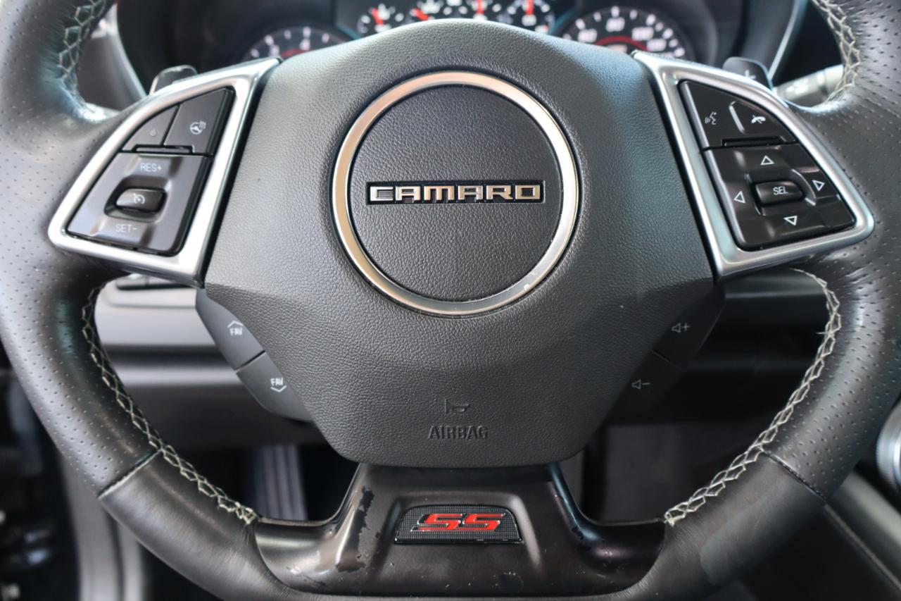Chevrolet Camaro 2dr Cpe 2SS 2016