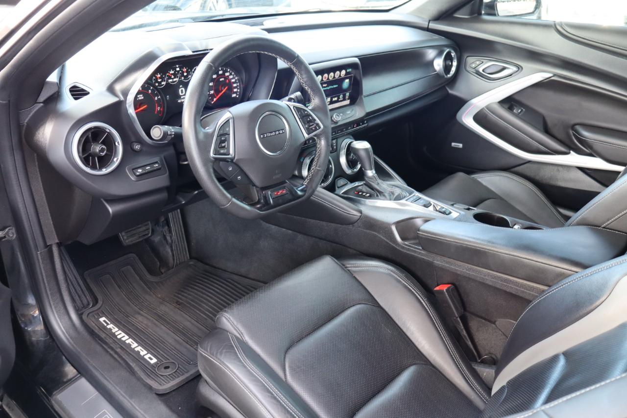 Chevrolet Camaro 2dr Cpe 2SS 2016