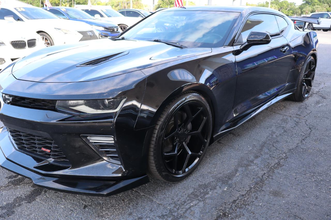 Chevrolet Camaro 2dr Cpe 2SS 2016