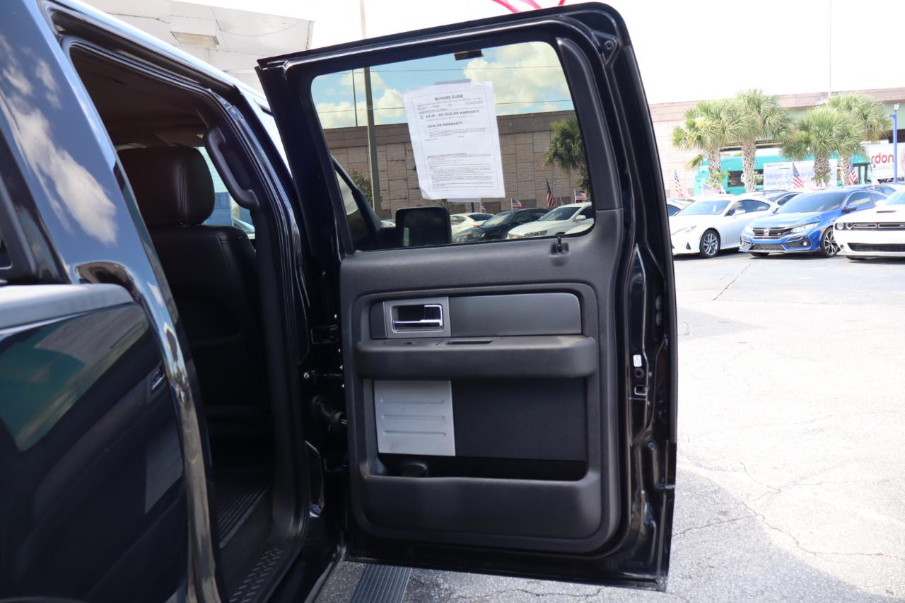 Ford F-150 4WD SuperCrew 145" SVT Raptor 2013
