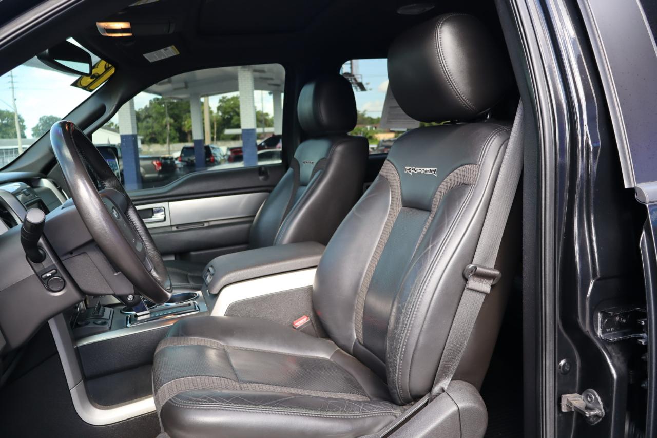 Ford F-150 4WD SuperCrew 145" SVT Raptor 2013