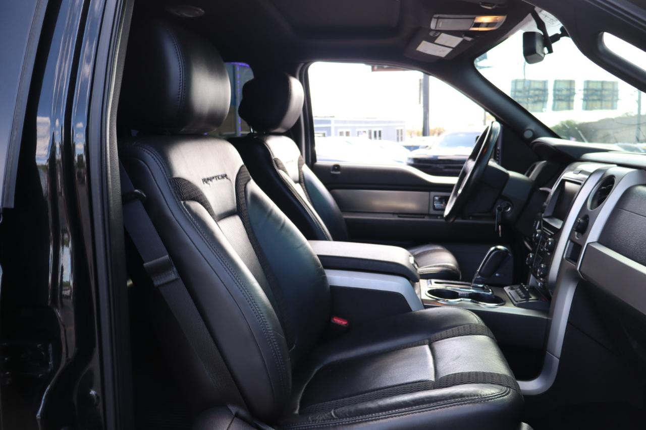 Ford F-150 4WD SuperCrew 145" SVT Raptor 2013