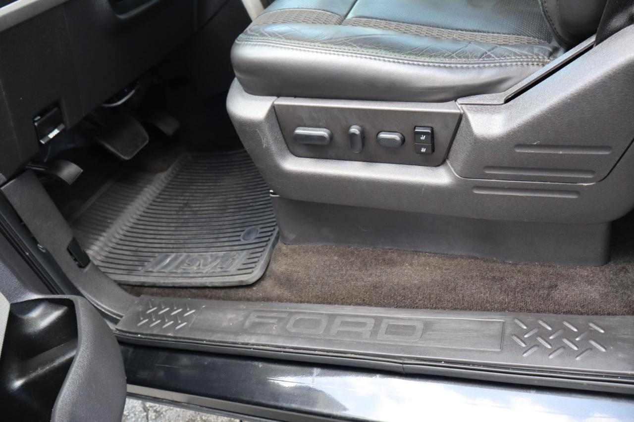 Ford F-150 4WD SuperCrew 145" SVT Raptor 2013