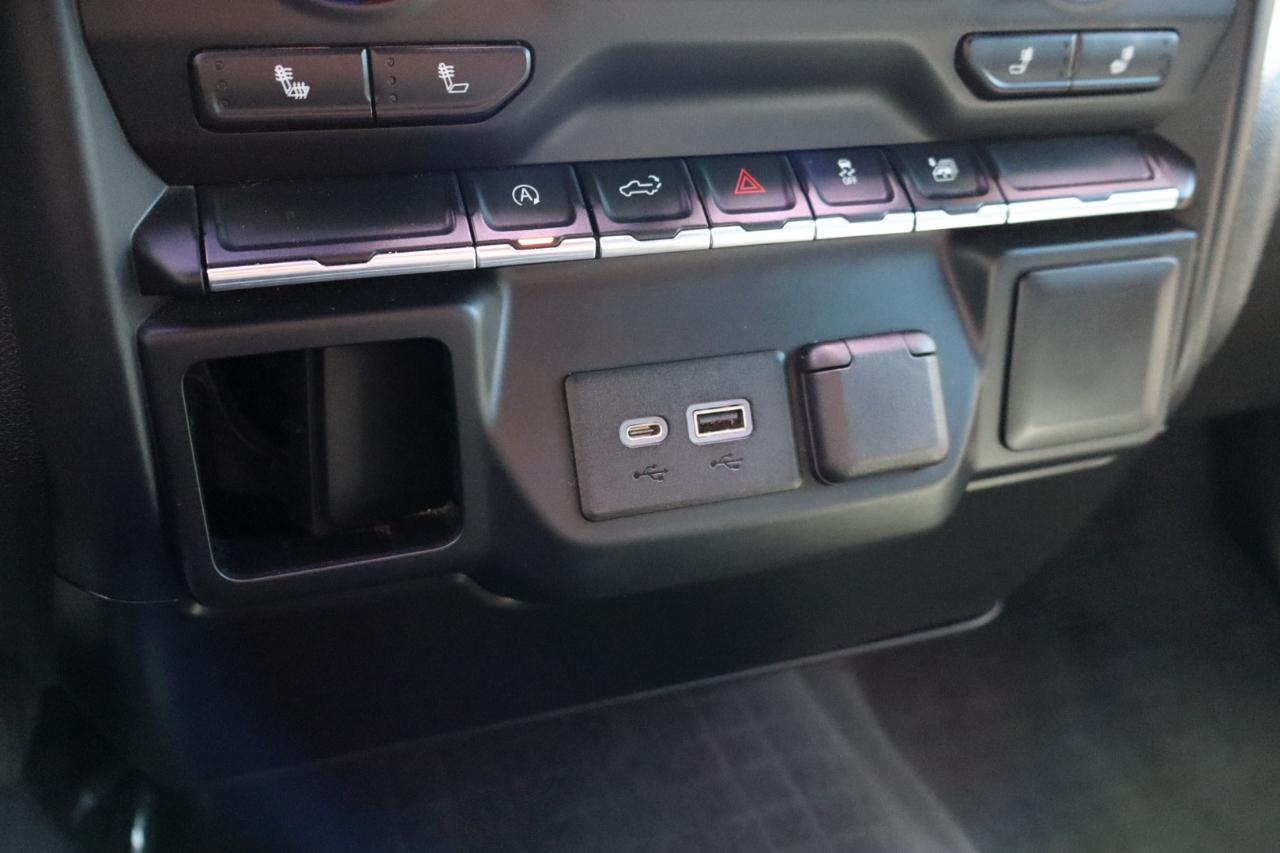 Chevrolet Silverado 1500 2WD Crew Cab 147" LT 2019