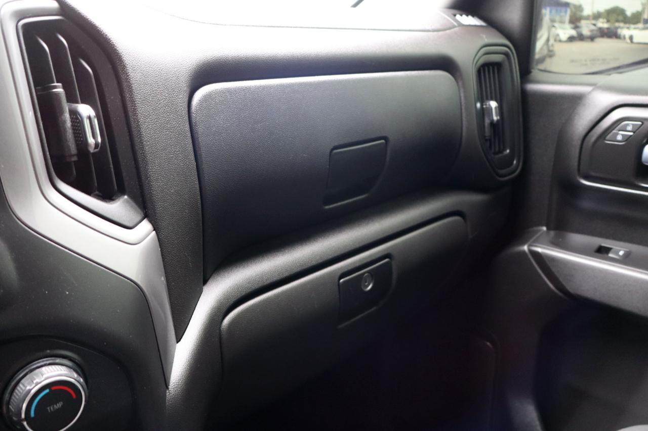 Chevrolet Silverado 1500 2WD Double Cab 147" Custom 2021