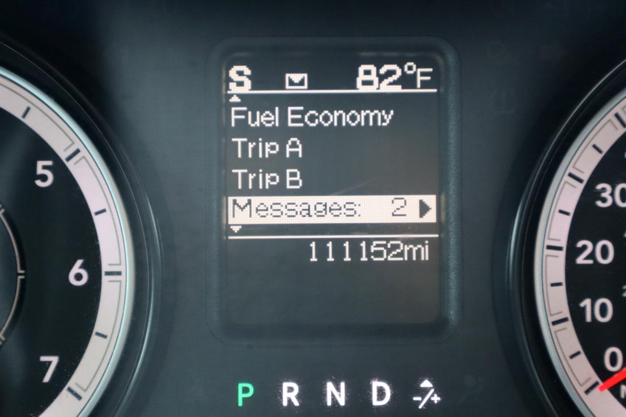 RAM 1500 4WD Crew Cab 140.5" Express 2016
