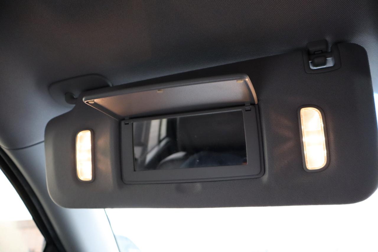 GMC Yukon 4WD 4dr Denali 2018