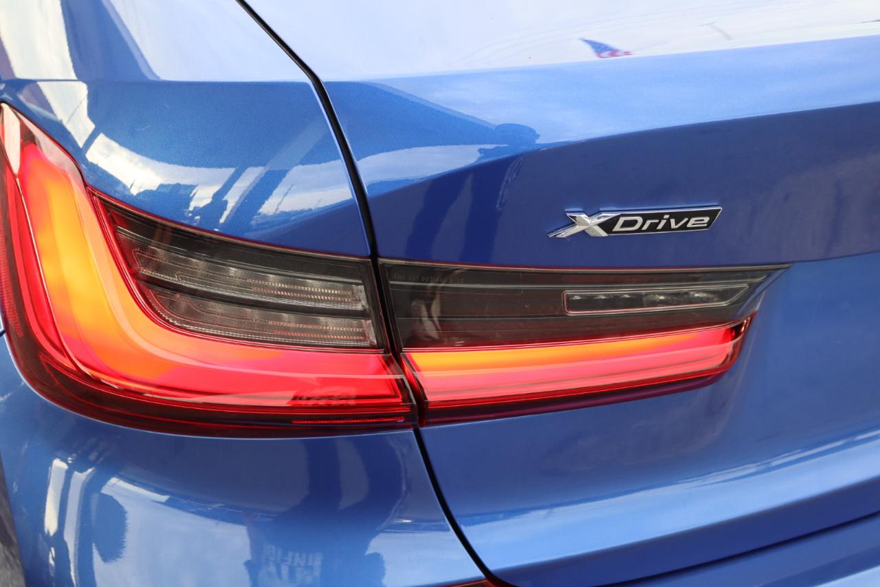 BMW 3 Series 330i xDrive Sedan 2019