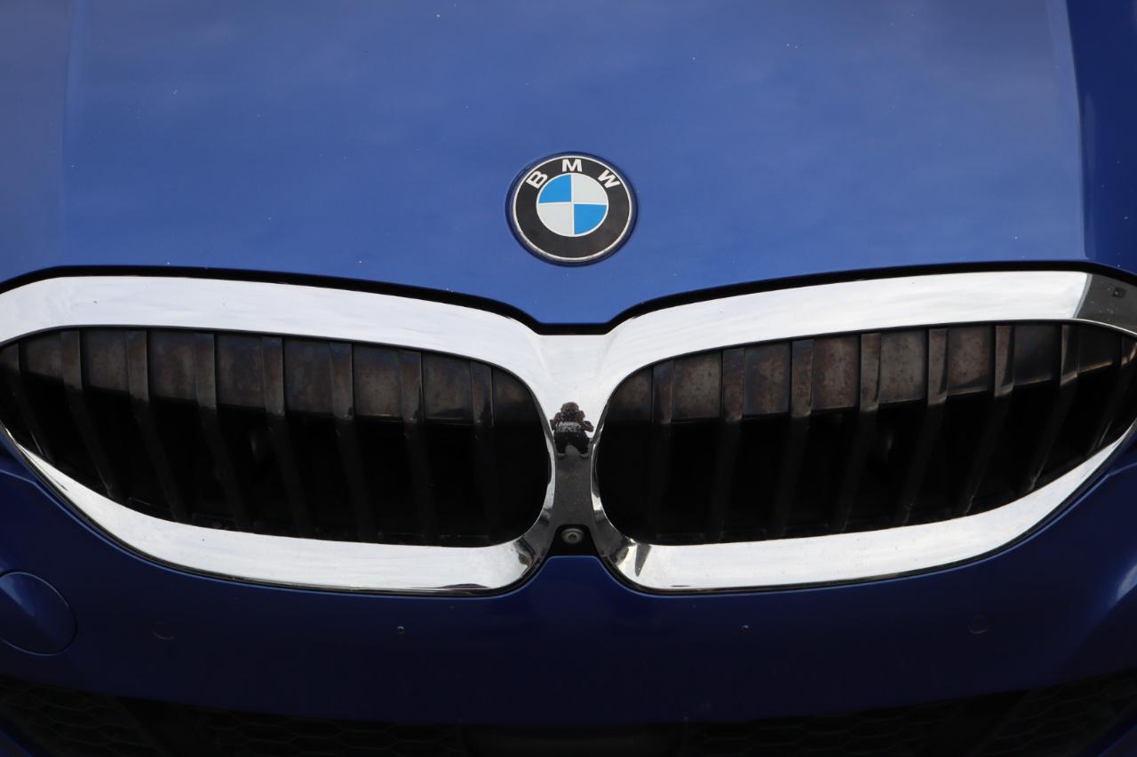 BMW 3 Series 330i xDrive Sedan 2019